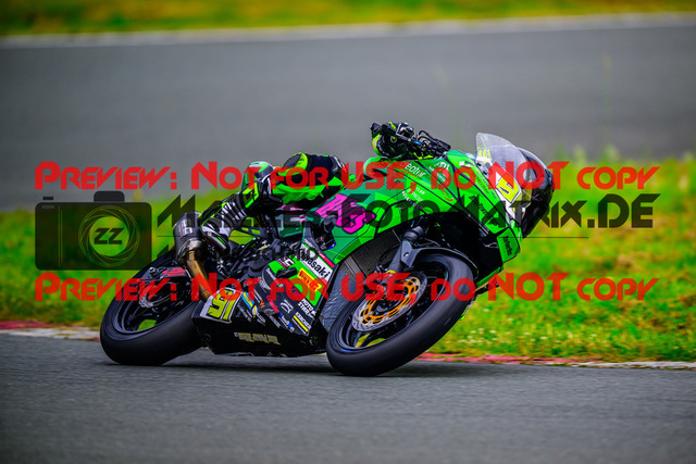 MaZZes_FotoMatrix_240726_6007705_0378 | SSP300