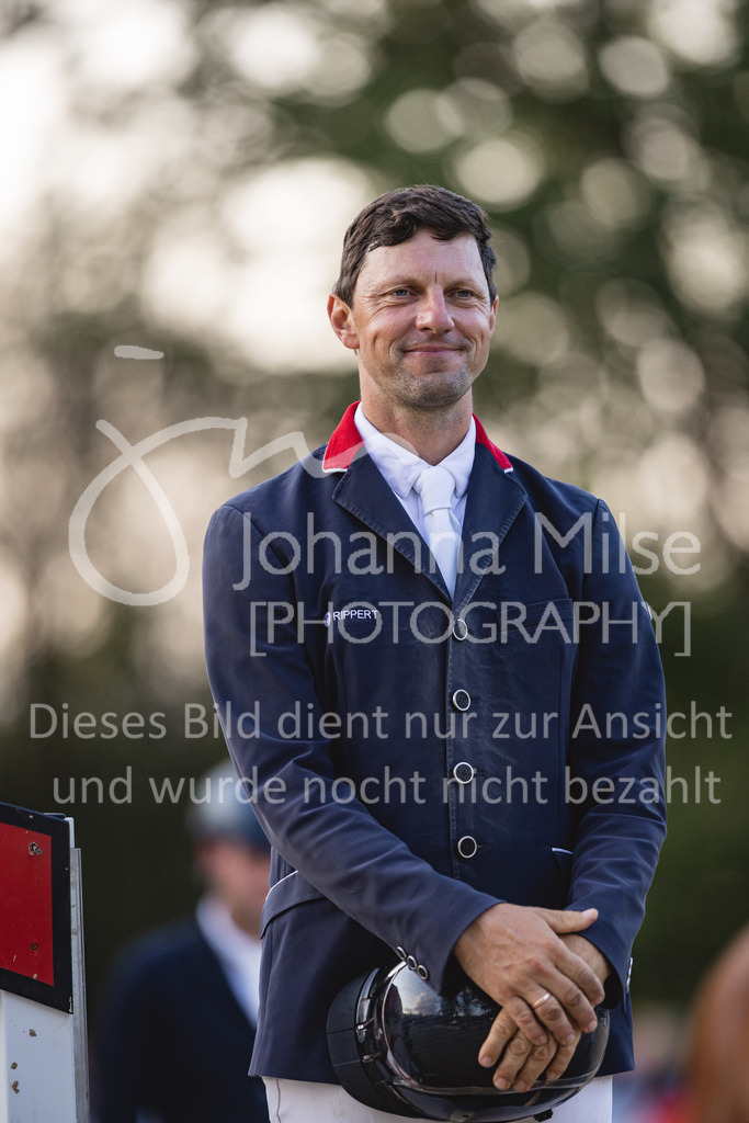 230826_Delbrueck_S1-Spr-982 | Deine schönsten Turniermomente als professionelle Fotos! Entdecke hochwertige Pferdesport-Fotografie im Online-Shop. Jetzt Fotos finden & bestellen!