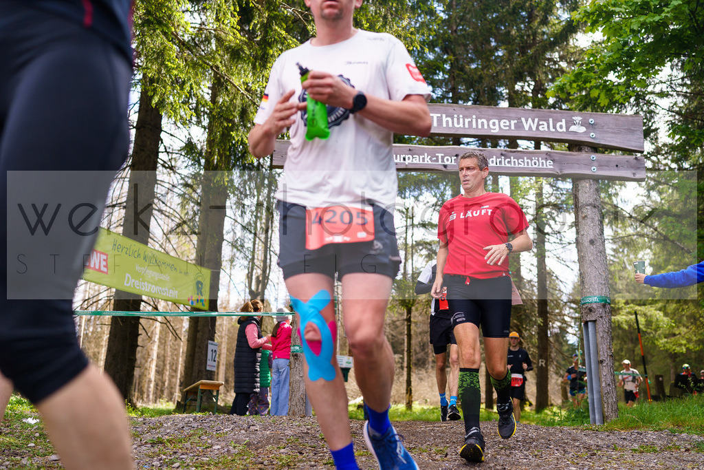 Rennsteiglauf Marathon 2025 | Marathon von Neuhaus/Rwg. nach Schmiedefeld/Rstg. am 17. Mai 2025