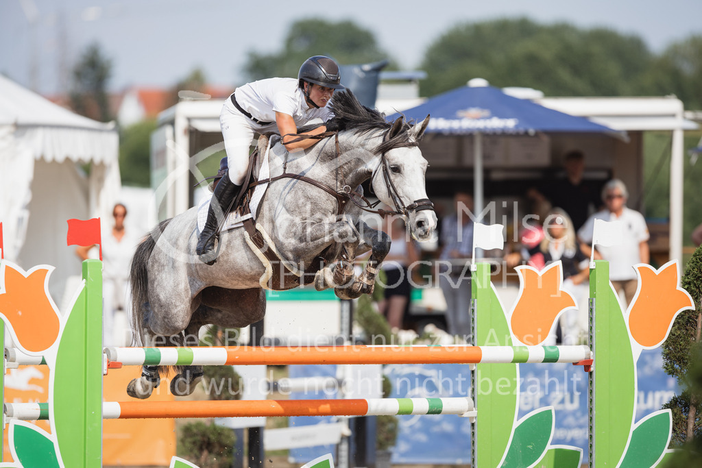 230624_PfSpTa_Youngster-S-321 | Deine schönsten Turniermomente als professionelle Fotos! Entdecke hochwertige Pferdesport-Fotografie im Online-Shop. Jetzt Fotos finden & bestellen!