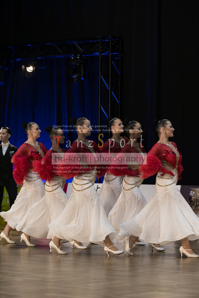 20260124_1BL_Std-Formationen_3571 | Tanzsportbilder, Standardtanz, Lateintanz, WDSF, DTV, LTVB, dancecomp, goc, hessen tanzt, blaues band der spree, walzer, tango, wiener walzer, slowfox, quickstepp, samba, rumba, cha-cha-cha, paso doble. jive, hd-kroft photography, turniertanzsport