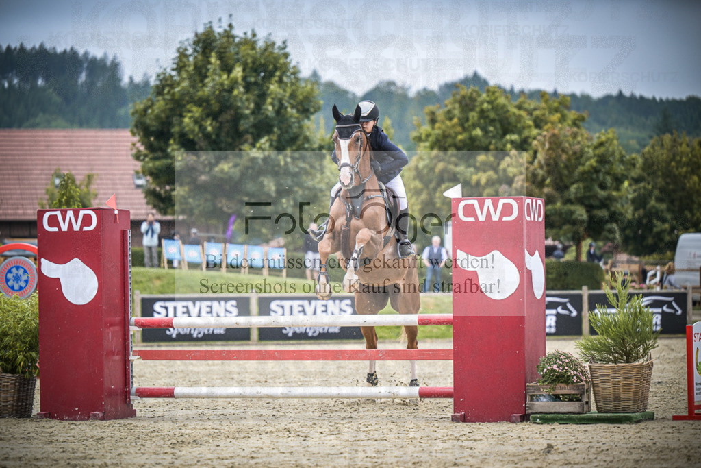 DOS_0825 | Entdecke hochwertige Reitturnierfotos von Foto Oger. Professionell, emotional und authentisch – jetzt Lieblingsmomente im Shop bestellen.Deutschlandweite Turnierfotografie. - Realisiert mit Pictrs.com