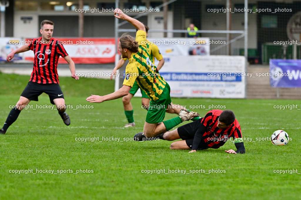 WSG Radenthein vs. FC Nussdorf Debant | #4 Tobias Jeller FCWR Nussdorf Debant, #3 Max Unterwandling WSG Radenthein, #7 Aleksandar Simic FCWR Nussdorf Debant, WSG Radenthein vs. FC Nussdorf Debant, WSG Radenthein vs. FC Nussdorf Debant am 26.10.2024 in Radenthein (Sportplatz Radenthein), Austria, (Photo by Bernd Stefan)