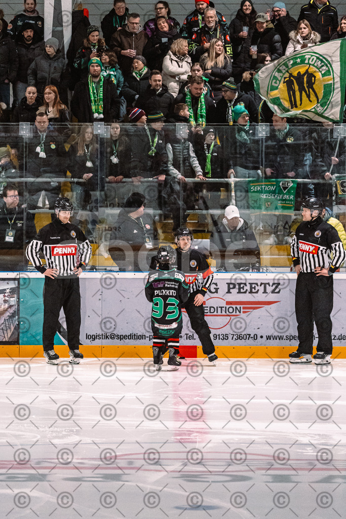 Alligators_vs_Peiting_04_01_2026-002 | Höchstadt Alligators Fotogalerie: Eishockey-Action aus Franken. Professionelle Spielfotos, Portraits & Stadionbilder zum Download. Jetzt entdecken! - Realisiert mit Pictrs.com
