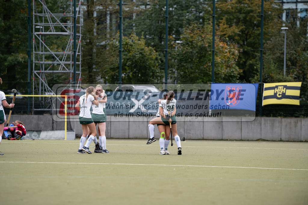 SFE_20231021_0207 | Deutsche Meisterschaft Weibliche U16 Halbfinale Uhlenhorst Mülheim - Berliner HC am 21.10.2023 in Köln (Düsseldorfer Hockeyclub 1905 e.V.), Photo: Stephan Fehrmann 2023 (Sports-Gallery)