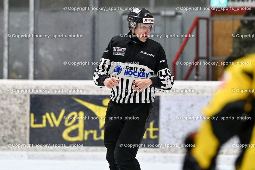 EC MET PHOTOVOLTAIK HORNETS SPITTAL vs. EHC Althofen  | UNTERKÖFLER Norbert Referee, EC MET PHOTOVOLTAIK HORNETS SPITTAL vs. EHC Althofen , EC MET PHOTOVOLTAIK HORNETS SPITTAL vs. EHC Althofen  am 25.01.2025 in Villach (Stadthalle Villach), Austria, (Photo by Bernd Stefan)