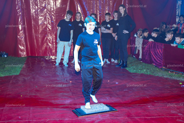 Zirkusvorstellung der MS Feldkirchen Digital | Bildershop von pixelworld.at - Realisiert mit Pictrs.com