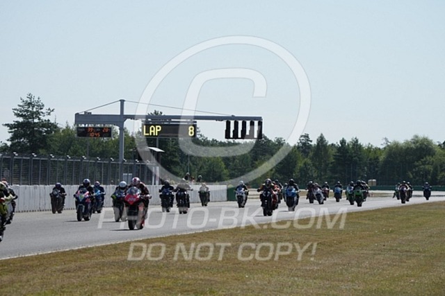 2024_07_31_PBK_32868 | Sportfotografie; SlowMotion; Video; Rennstrecke; Hafeneger; Speer; Racing; RSE; BMW; CBO; Trackday; Motorsportarena; Hockenheimring; Brno; Most; Barcelona; Valencia