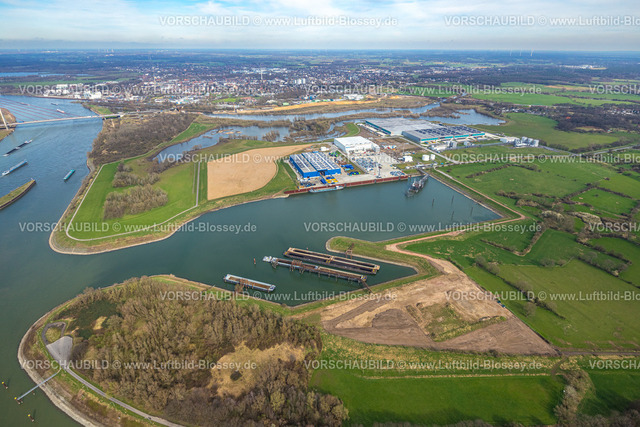 Wesel240309566 | Luftbild, Hafen Emmelsum, DeltaPort Hafenverbund, Gewerbegebiet mit Schwerlast Terminal Niederrhein GmbH Transportunternehmen, NORDFROST GmbH & Co. KG Logistikdienst, Rhenus Warehousing Solutions SE & Co. KG, Wesel, Blick auf Wesel, Nordrhein-Westfalen, Deutschland