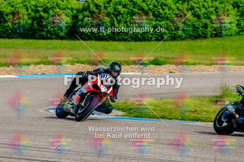 MotoTeam-8602 | Hier findet Ihr Bilder von Touristenfahrten auf der Nürburgring Nordschleife oder von anderen Veranstaltungen die ich besucht habe. Viel Spass beim Durch Schauen 