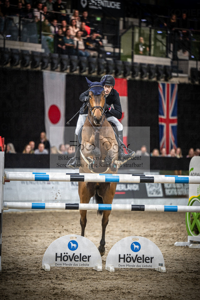 DOS_0194 | Entdecke hochwertige Reitturnierfotos von Foto Oger. Professionell, emotional und authentisch – jetzt Lieblingsmomente im Shop bestellen.Deutschlandweite Turnierfotografie. - Realisiert mit Pictrs.com