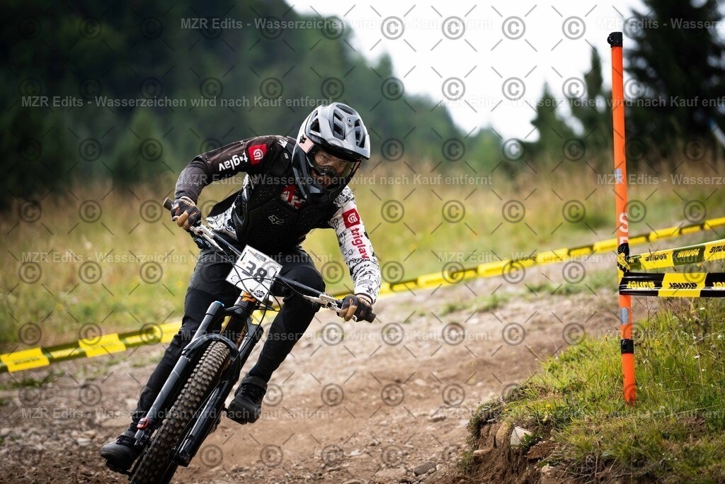 x-276 | mzredits - Realisiert mit Pictrs.com