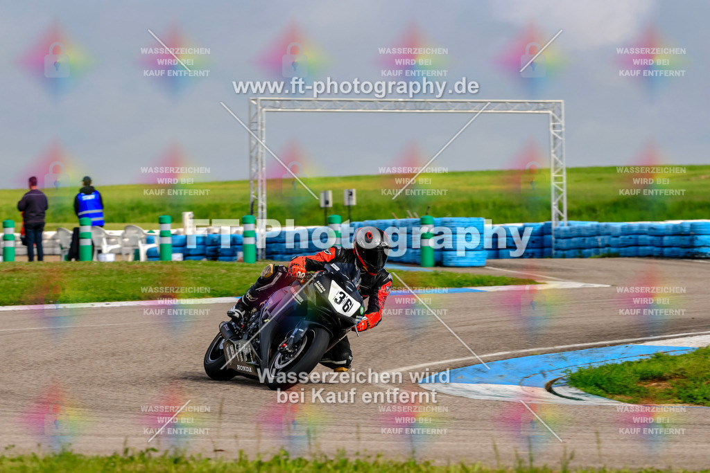 MotoTeam-8234 | Hier findet Ihr Bilder von Touristenfahrten auf der Nürburgring Nordschleife oder von anderen Veranstaltungen die ich besucht habe. Viel Spass beim Durch Schauen 