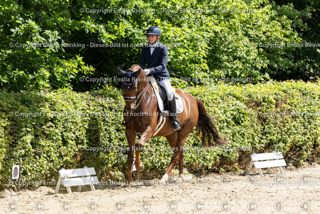 CL5A8255 | Emilia Reinking Fotografie - Realisiert mit Pictrs.com