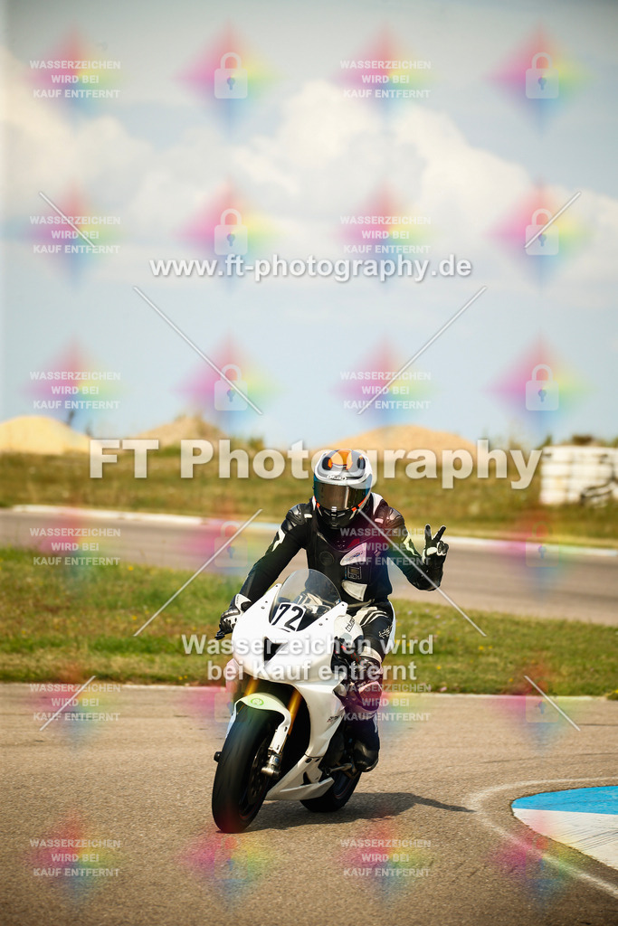 _MOT6235 | Hier findet Ihr Bilder von Touristenfahrten auf der Nürburgring Nordschleife oder von anderen Veranstaltungen die ich besucht habe. Viel Spass beim Durch Schauen 