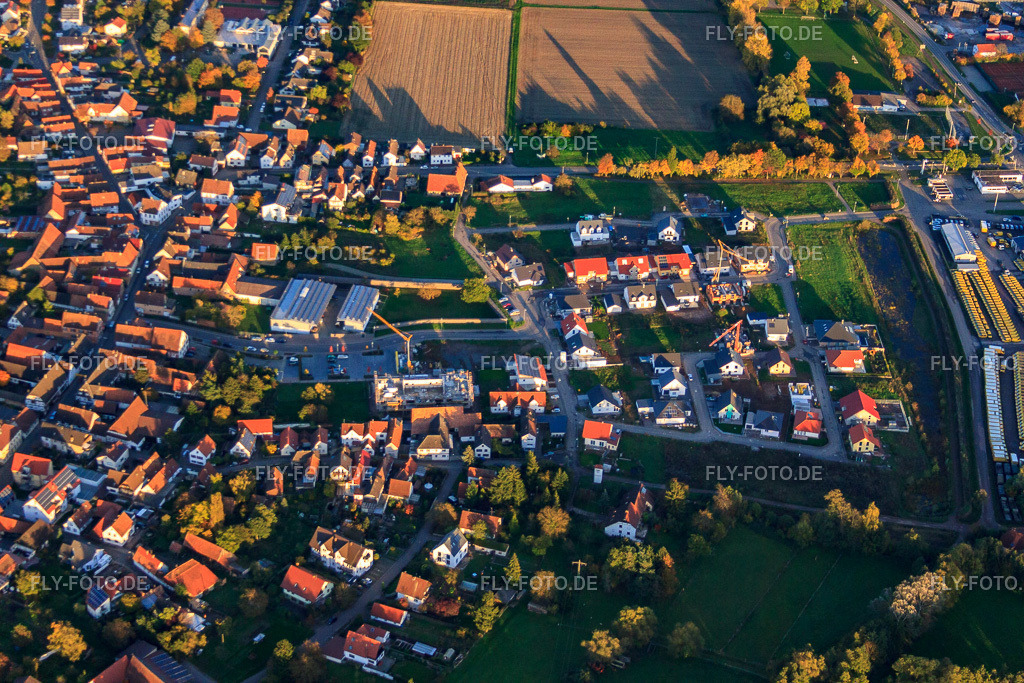 Neubaugebiet Auf d. Höchst | Luftbild: Neubaugebiet Auf d. Höchst in Rohrbach im Bundesland Rheinland-Pfalz in Deutschland. Foto: IMG_60680.jpg vom 24.10.2013 durch Werner Riehm/FLY-FOTO.de - Realisiert mit Pictrs.com