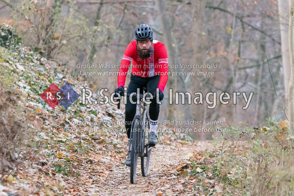 Radsport, 14. Lauf - Bikebeat Cyclo-Cross Bundesliga 2022/23 und 43. Harburger Weihnachtspreis im Stevens Cup 2022, Schwarzenbergplatz (Hamburg-Harburg), 18.12.2022 | Aus dem Rennen 6 / Männer Elite (Lizenzfahrer): 
Philipp Köhler (#7, Cyclocross Hamburg)