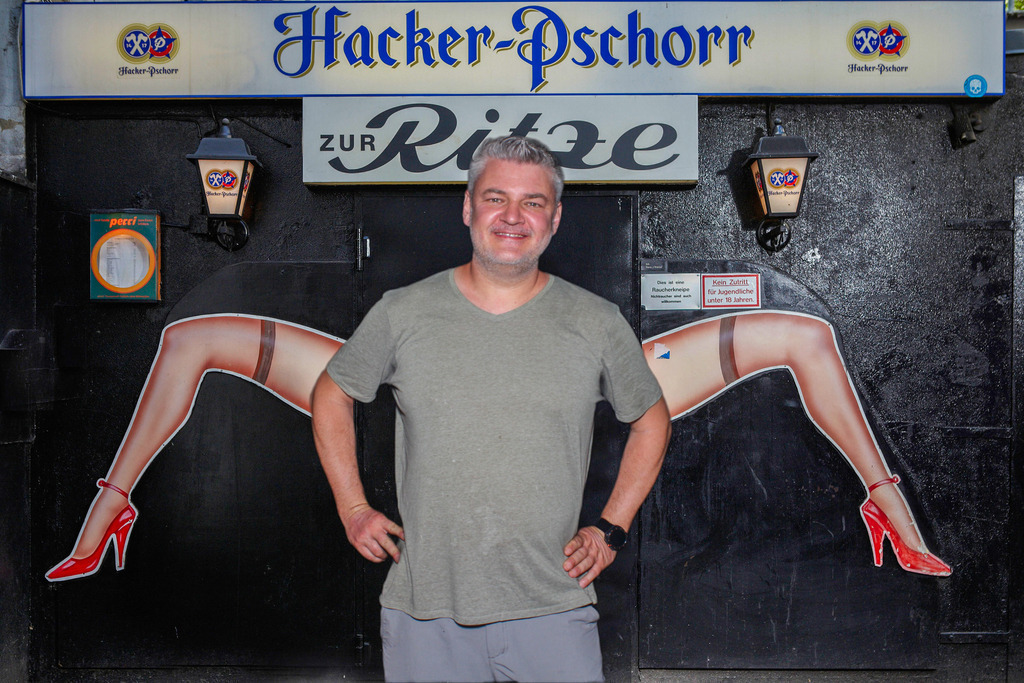 top-top.de-250628-001 | Foto, Video, Fotografie, Videografie, Fotobox, DJ, Discjockey, Musik, Musikbox, Veranstaltung, Photobooth, Amazon, Ebay, Buchtipp, Bestseller, Autor, Verlag, Buch, Wesel, Hamminkeln, NRW, Dinslaken, Rees, Drohne, Hochzeit, Party, Fotobox, Wesel, Fotograf