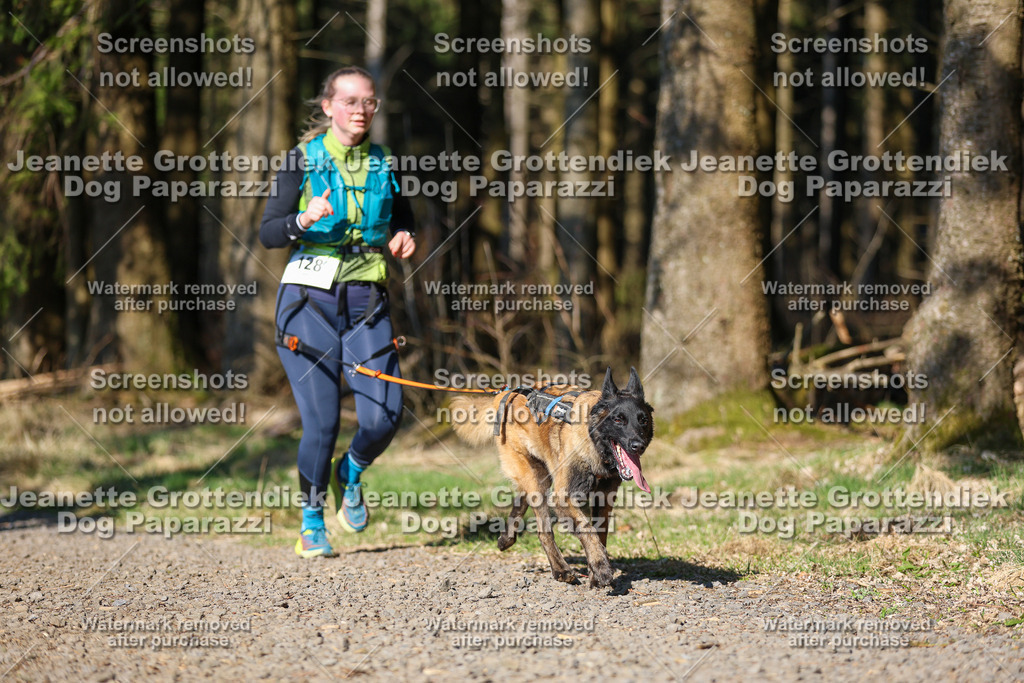 Dog Paparazzi - VCC26-60 | Dog Paparazzi Jeanette Grottendiek Fotografie & Videografie - Realisiert mit Pictrs.com