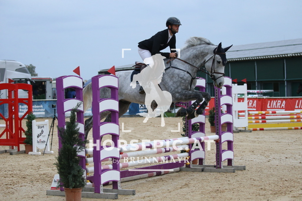 DL2Q3860 | Willkommen bei Brunnmayr - Design & Fotografie – Ihrem Spezialisten für Reitturniere und Pferdeveranstaltungen in Oberösterreich, Salzburg und Bayern! Seit über 17 Jahren sind wir leidenschaftlich dabei.