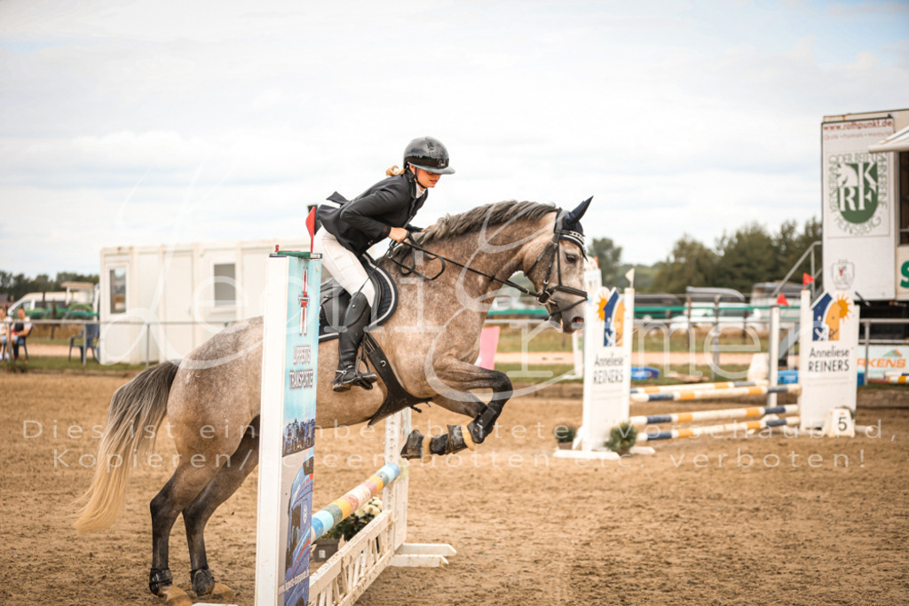 06.SoSpWB00257 | Leoni Ertmer Photography - Realisiert mit Pictrs.com