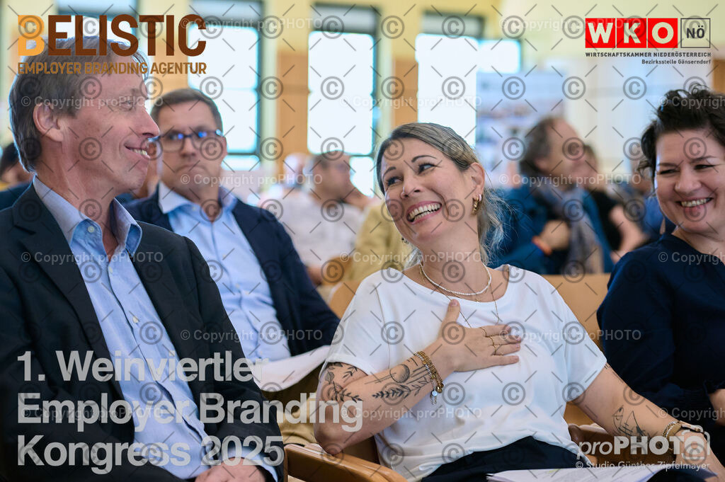 060_202509_EmployerBranding_NZ6_9804 | proPHOTO - Realisiert mit Pictrs.com