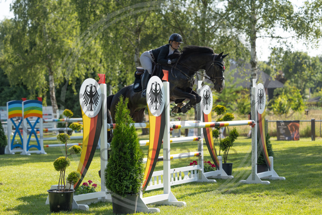 994A3259 | sabrinanicolaifotografie - Realisiert mit Pictrs.com