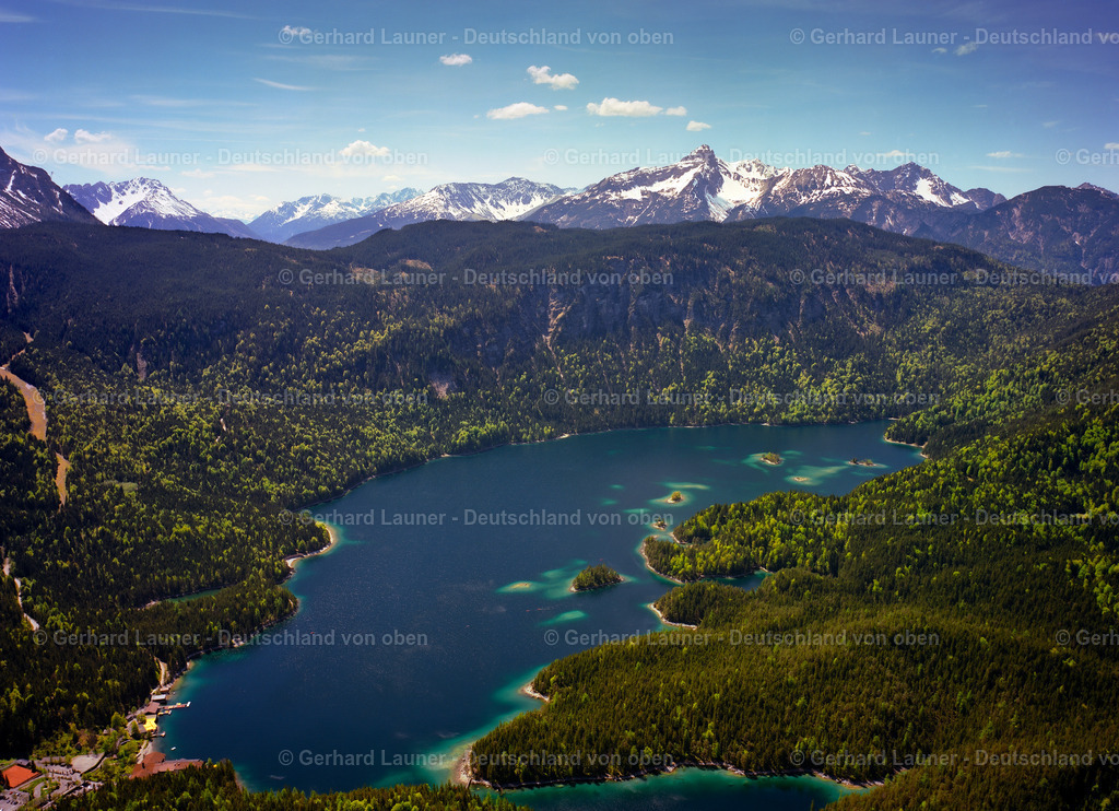 2209210 | Online-Shop für Luftbilder aus Deutschland. Seit über 45 Jahren baut Gerhard Launer das Luftbildarchiv mit unterschiedlichsten Themen stetig weiter aus.