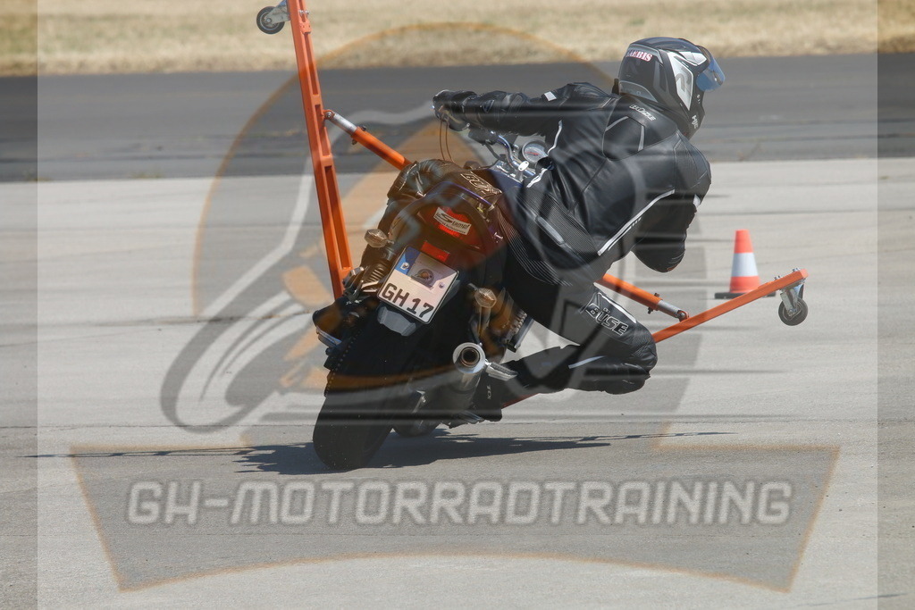 IMG_3162 | gh-motorradtraining-foto.de - Realisiert mit Pictrs.com