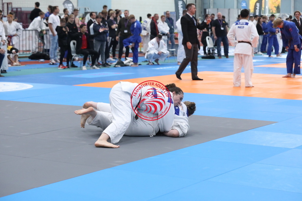 1J7A2949 | Fotos vom Adler Cup - Pictures from Adler Cup

Hier findet Ihr alle Eindrücke und großen Momente der Adler Cup Wochenenden. Here you will find all impressions and great moments of the Adler Cup weekends. - Realisiert mit Pictrs.com