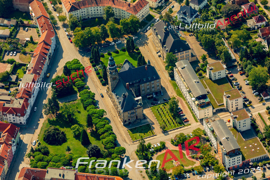 Rathaus Wittenberge Bild- Das Luftbild wurde 2025 vom UL-Flugzeug heraus erstellt ( keine Drohne bzw. Drohnenaufnahme ) - Hochauflösende Luftaufnahme -Nicht vergleichbar mit Google Maps oder Satelittenbilder- Die Geschenkidee !Mit Lizenz und Bildrechte bestellbar - CC