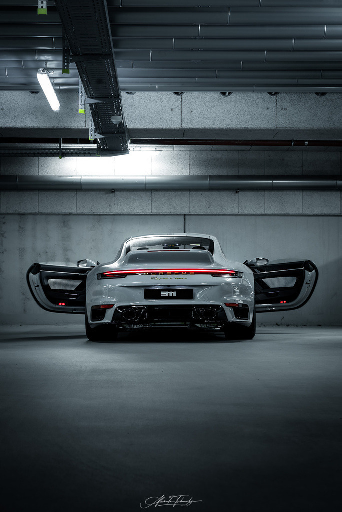 R6AT6586 _Alexander Tschuncky | Entdecken Sie die faszinierende Welt von Alexander Tschuncky Arts: Kreative Fotografie, atemberaubende Automobilkunst und hochwertiger Bilderdruck. Lassen Sie sich inspirieren! - Realisiert mit Pictrs.com