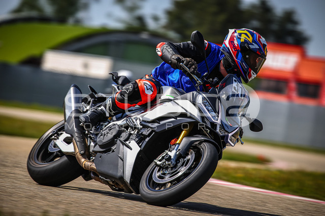 0031-250502_DCB-028_31 | Deine Full-Service-Agentur für ✔️Videoproduktionen und ✔️Motorsportfotografie Jetzt Angebot anfragen!