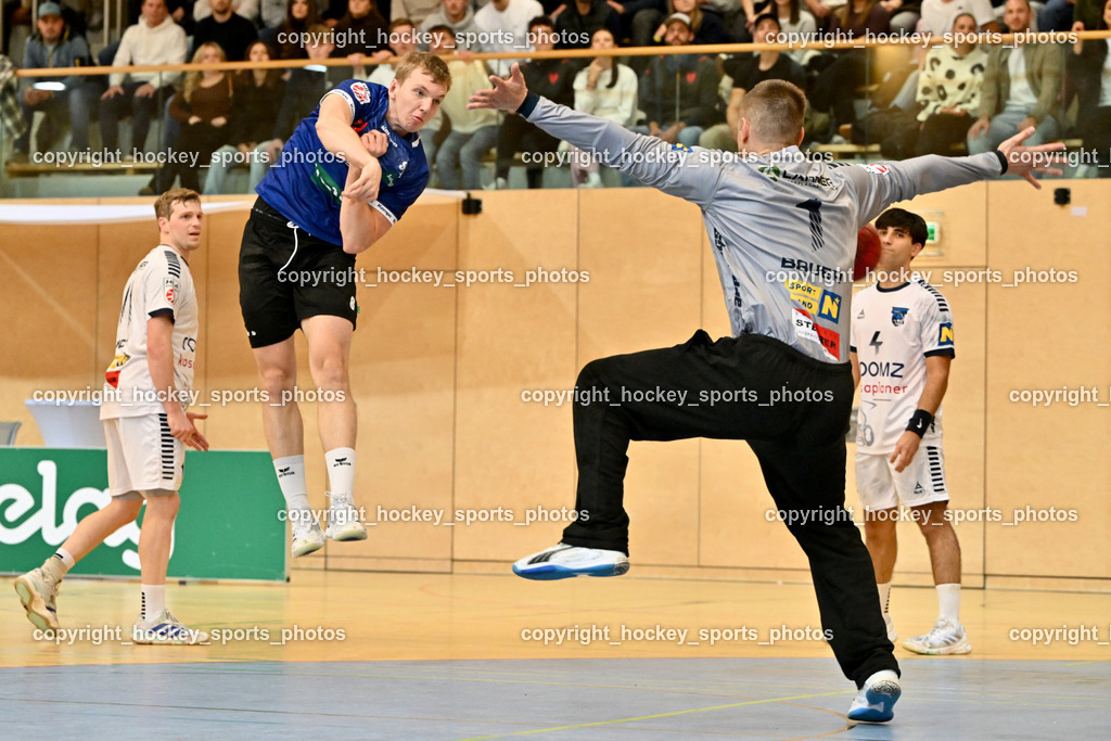 SC Ferlach vs. roomz JAGS Vöslau | #11 MUCK Raphael roomz JAGS Vöslau, #8 KNAPP Simon SC Ferlach, #1 BAUER Thomas roomz JAGS Vöslau, #4 GINER DURAN Roger roomz JAGS Vöslau, SC Ferlach vs. roomz JAGS Vöslau, SC Ferlach vs. roomz JAGS Vöslau am 08.11.2025 in Ferlach (Ballspielhalle Ferlach), Austria, (Photo by Bernd Stefan)