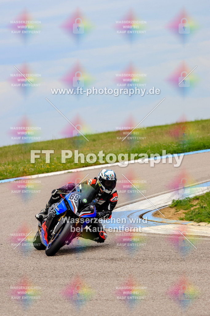 MotoTeam-2159 | Hier findet Ihr Bilder von Touristenfahrten auf der Nürburgring Nordschleife oder von anderen Veranstaltungen die ich besucht habe. Viel Spass beim Durch Schauen 