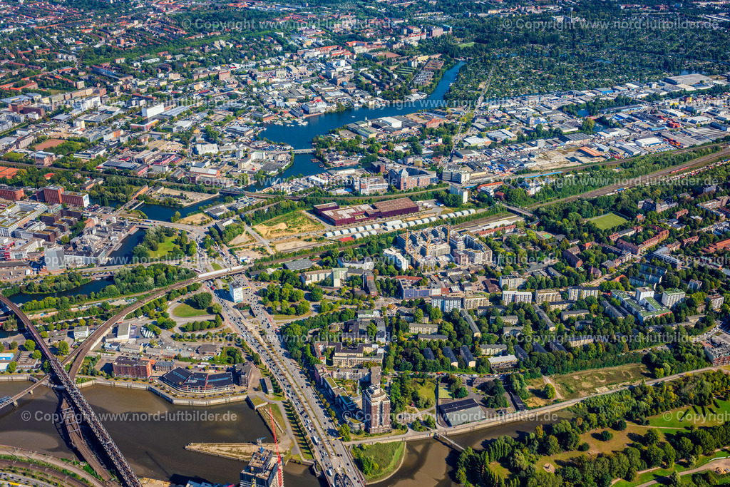 Hamburg_Rothenburgsort_ELS_8244200925 | HAMBURG 20.09.2025 Entwicklungsgebiet "Neuer Huckepackbahnhof der Industriebrache an der Billstraße im Stadtteil Rothenburgsort in Hamburg. // Development area "New piggyback station on the industrial wasteland at Billstrasse in the Rothenburgsort district of Hamburg. Foto: Martin Elsen