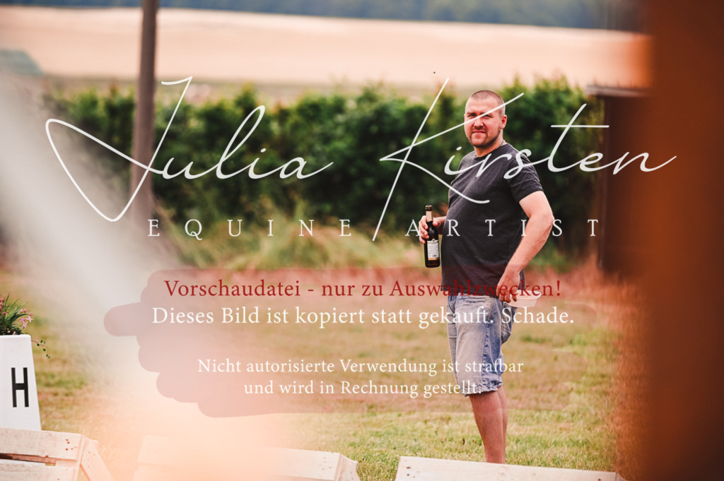 DSC_6138 | Pferde- und Turnierfotografie in Westsachsen. Pferdeportraits, Auftragszeichnungen und intuitive Kunst.