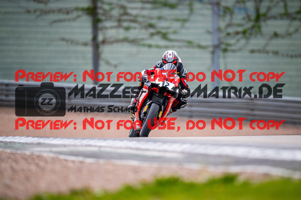 MaZZes_FotoMatrix_240505_6007705_2227 | STK1000