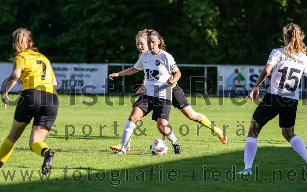 2023-09-02_062_FC_Moosinning_gegen_FC_Langengeisling | Moosinning, Deutschland, 02.09.2023:
Fußball, Hiscox Kreispokal 2023 / 2024, 1. Spieltag, FC Moosinning gegen FC Langengeisling, Endergebnis: 2:5

Foto: Christian Riedel / fotografie-riedel.net