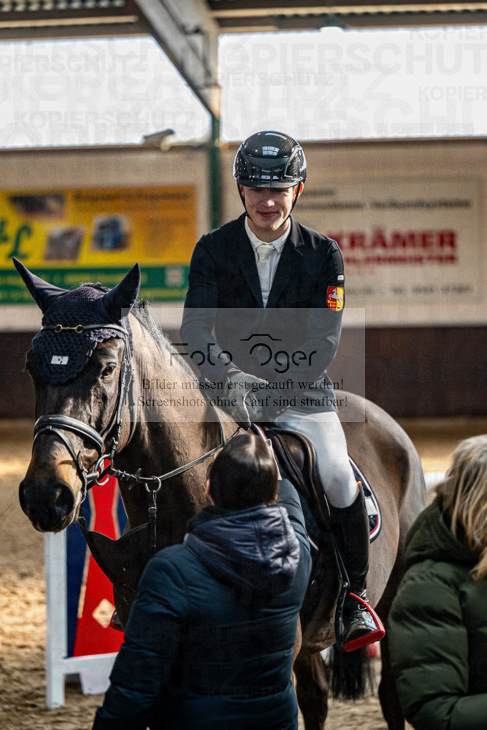 20240308-DOS_3394 | Entdecke hochwertige Reitturnierfotos von Foto Oger. Professionell, emotional und authentisch – jetzt Lieblingsmomente im Shop bestellen.Deutschlandweite Turnierfotografie. - Realisiert mit Pictrs.com