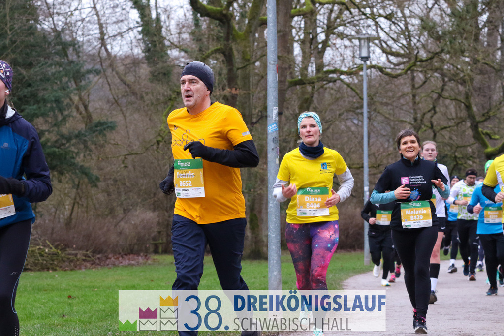 5km Roewisch Wohnbau Cup | 3 Koenigslauf 2024 5km Roewisch Wohnbau Cup - Realisiert mit Pictrs.com