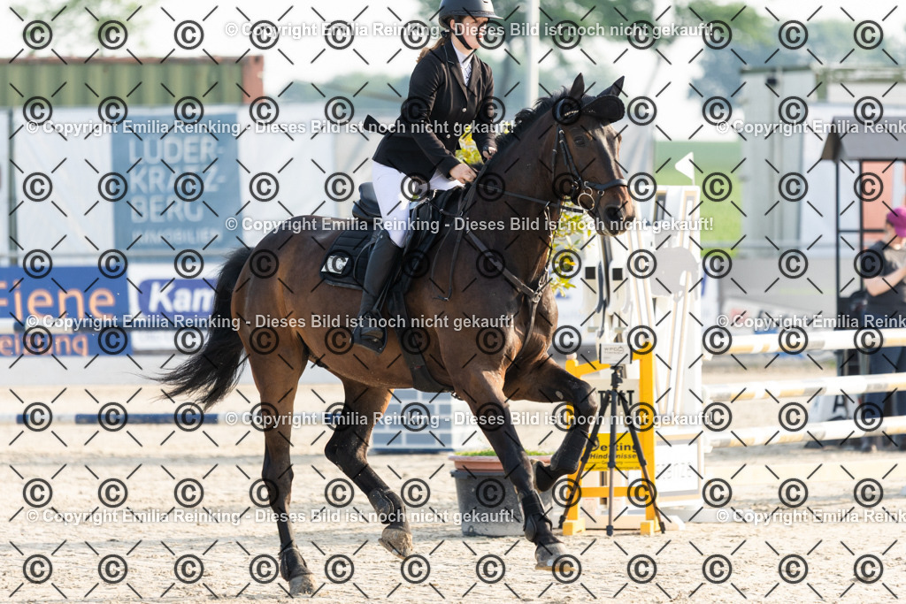 CL5A2113 | Emilia Reinking Fotografie - Realisiert mit Pictrs.com