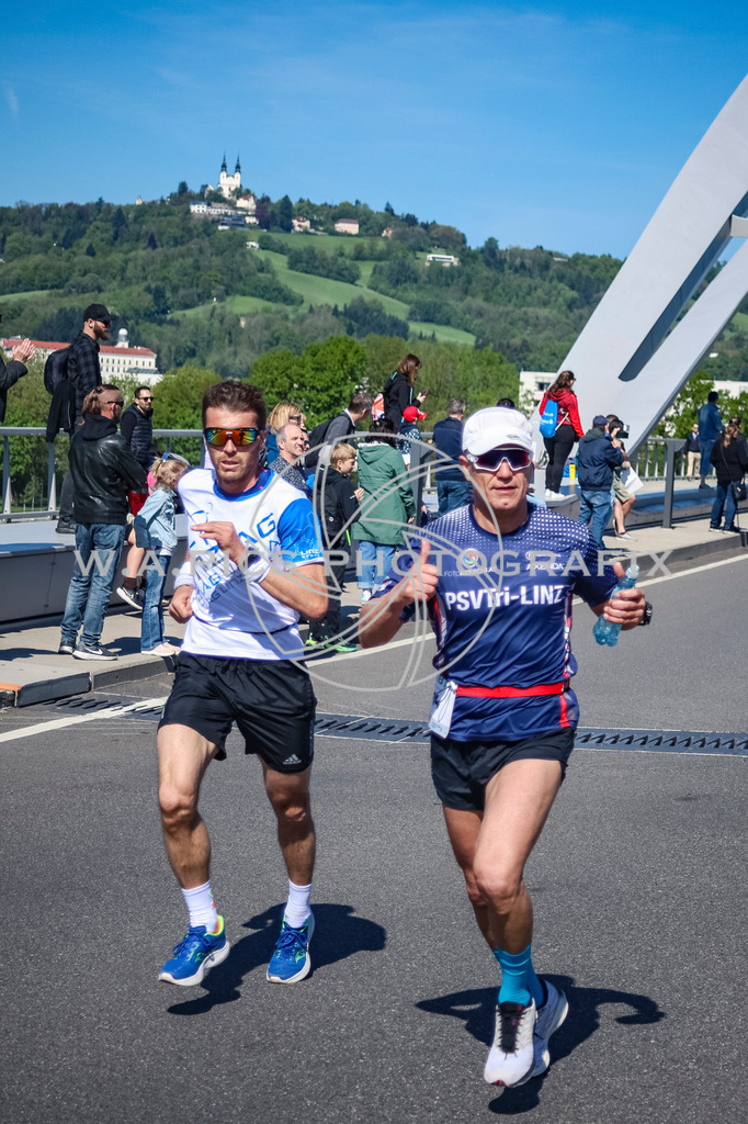 ..... | LINZ,AUSTRIA,27.April 25, Int. 3 Brückenlauf Linz  , Image shows: Photo: WAPICS / Manuel Binder