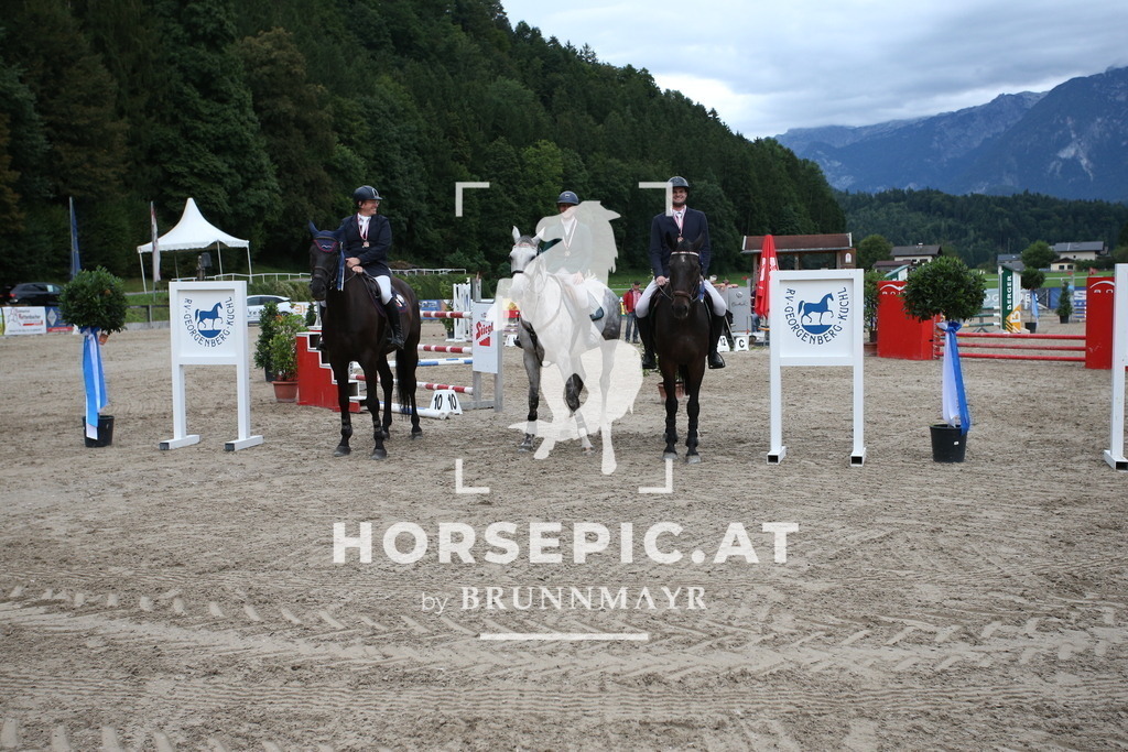 AS8V0037 | Willkommen bei Brunnmayr - Design & Fotografie – Ihrem Spezialisten für Reitturniere und Pferdeveranstaltungen in Oberösterreich, Salzburg und Bayern! Seit über 17 Jahren sind wir leidenschaftlich dabei.