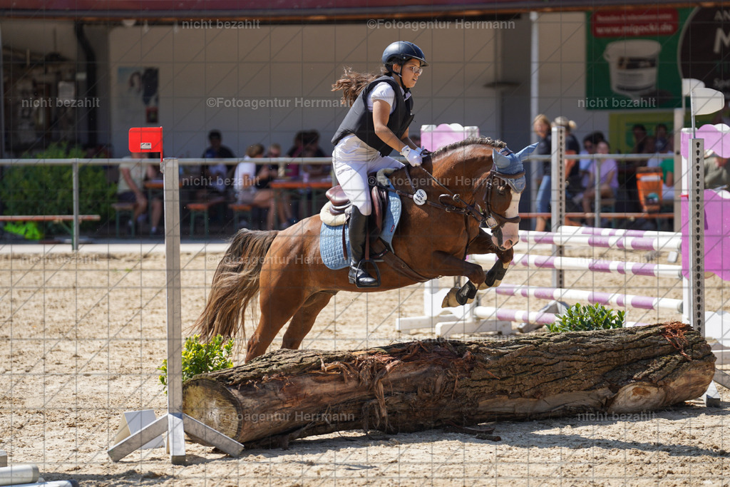 20240824-FAH08125 | Thierhaupten 2024, Bayerisches Landesponyturnier, Turnierbilder, Ponybilder, Turnierfotografen Bayern, Fotoagentur Herrmann