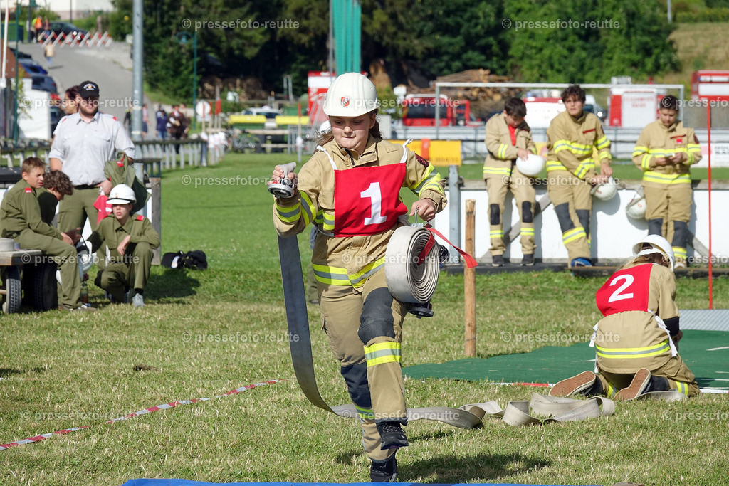 10-news-2022-Juli09-FF-Nassleistungsbewerb-Hoefen-Sony-DSD02434 | Info aus dem Bezirk Reutte/Ausserfern Tirol sowie eine umfangreiche Bilddatenbank über die gesamte Region: Lechtal, Talkessel Reutte, Tannheimertal, Zwischentoren. Lech, Plansee, Zugspitze, Grenztunnel, B179, Fernpassstraße, Verkehr, Lawinen, Tradition, - Realisiert mit Pictrs.com