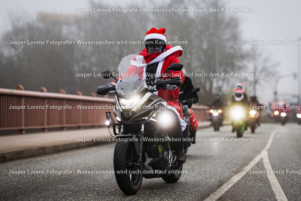 X-Mas Ride I Kiel I 2025 | Jasper Lorenz Fotografie - Realisiert mit Pictrs.com