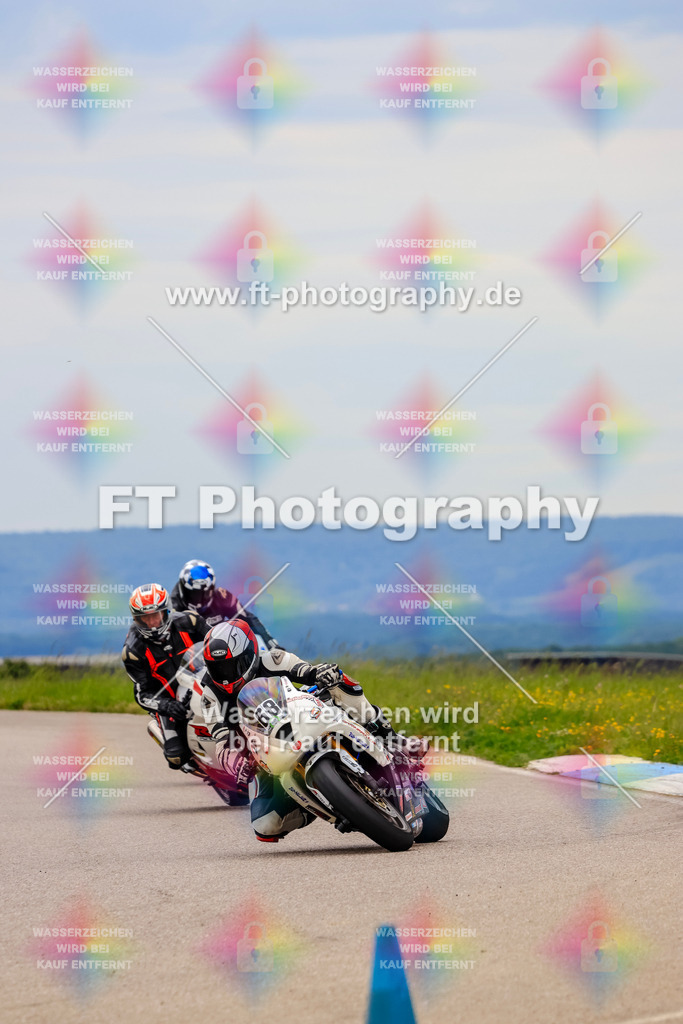 MotoTeam-2832 | Hier findet Ihr Bilder von Touristenfahrten auf der Nürburgring Nordschleife oder von anderen Veranstaltungen die ich besucht habe. Viel Spass beim Durch Schauen 