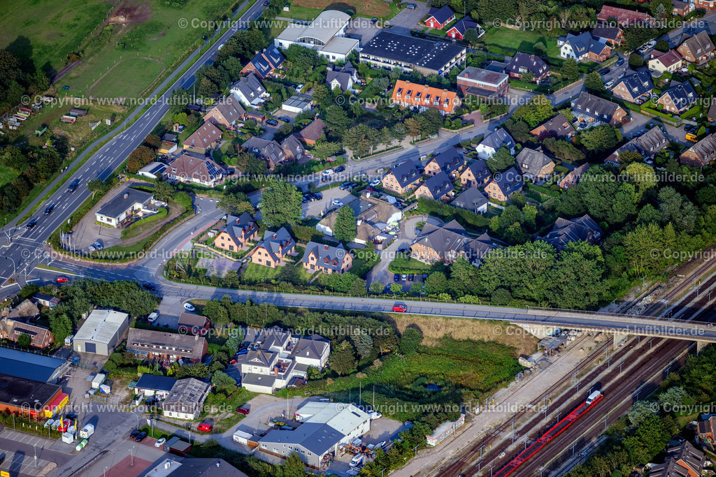 Sylt_Tinnum_Landhaus_Stricker_ELS_6945130825 | SYLT 13.08.2025 Gaststätte " Stricker " an der Meeres- Küste der Nordsee in Tinnum im Bundesland Schleswig-Holstein, Deutschland. // Restaurant " Stricker " on the North Sea coast in Tinnum in the federal state of Schleswig-Holstein, Germany. Foto: Martin Elsen