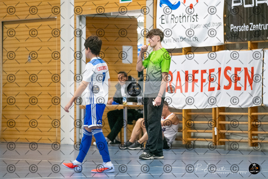 20251129_FCR-Hallenturnier-D_RAW-1_023-53 | Sport und Naturfotografie von Roberto Esposito zeigt echte Momente Bewegung und die Schönheit der Natur. Ausdrucksstarke Bilder schaffen Emotionen.